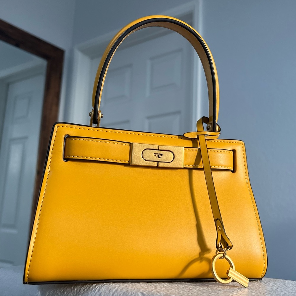 Tory Burch LEE RADZIWILL PETITE/MINI BAG Yellow Daylily Color